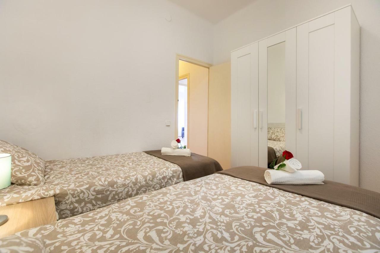 Stay Barcelona Borne Apartment Exterior photo